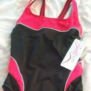 BackFlips womans teens red and black gym wear
